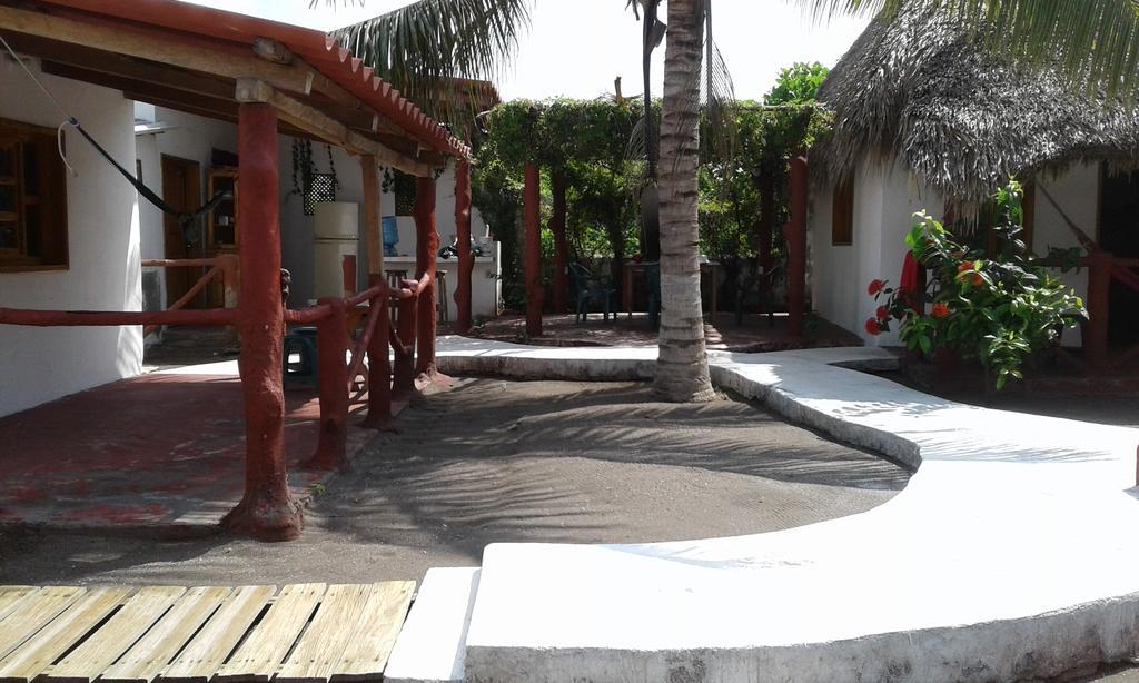 Bungalows Familiares Monterrico Ngoại thất bức ảnh