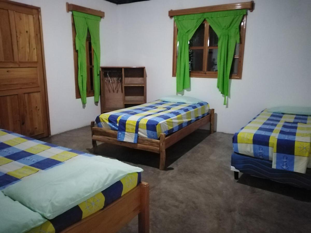 Bungalows Familiares Monterrico Ngoại thất bức ảnh